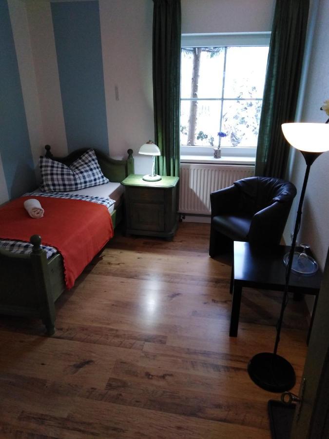 Landhaus Edelweiss Bed&Breakfast - Adults Only 노이슈타트암렌스타이그 외부 사진
