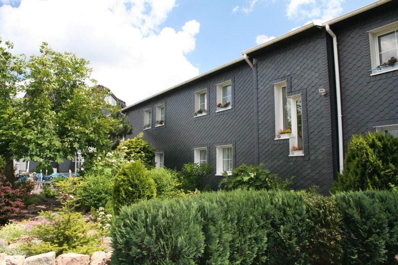 Landhaus Edelweiss Bed&Breakfast - Adults Only 노이슈타트암렌스타이그 외부 사진